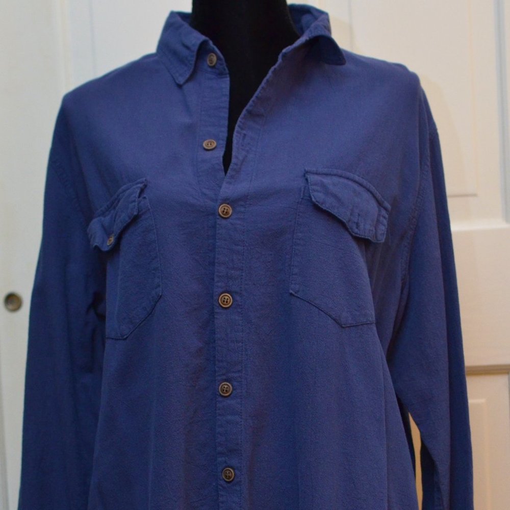 Anself Long Blue Size XL Button Down Shirt w/ Full Length Sleeves